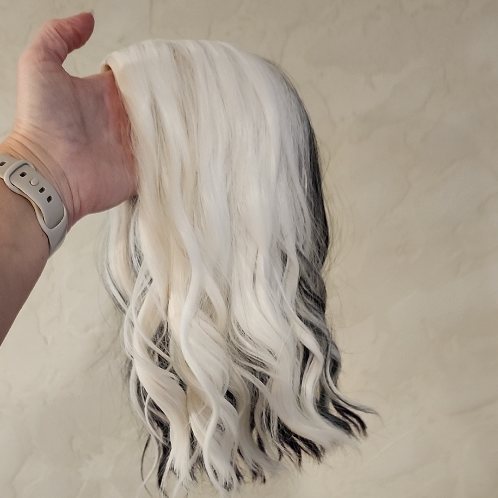 Black and White Fashion wig